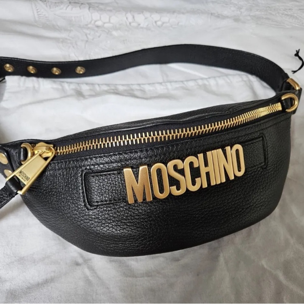 Moschino Couture Belt Bag Hip Fanny Pack Waist Shoulder Bag